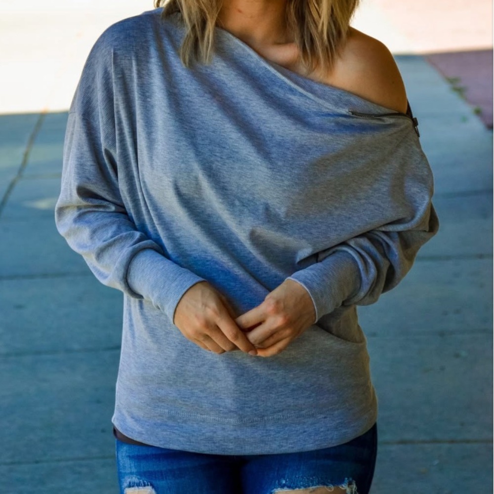 Hayden Off-Shoulder Sweater — Oversized Slouchy Knit — Gray — Medium/S